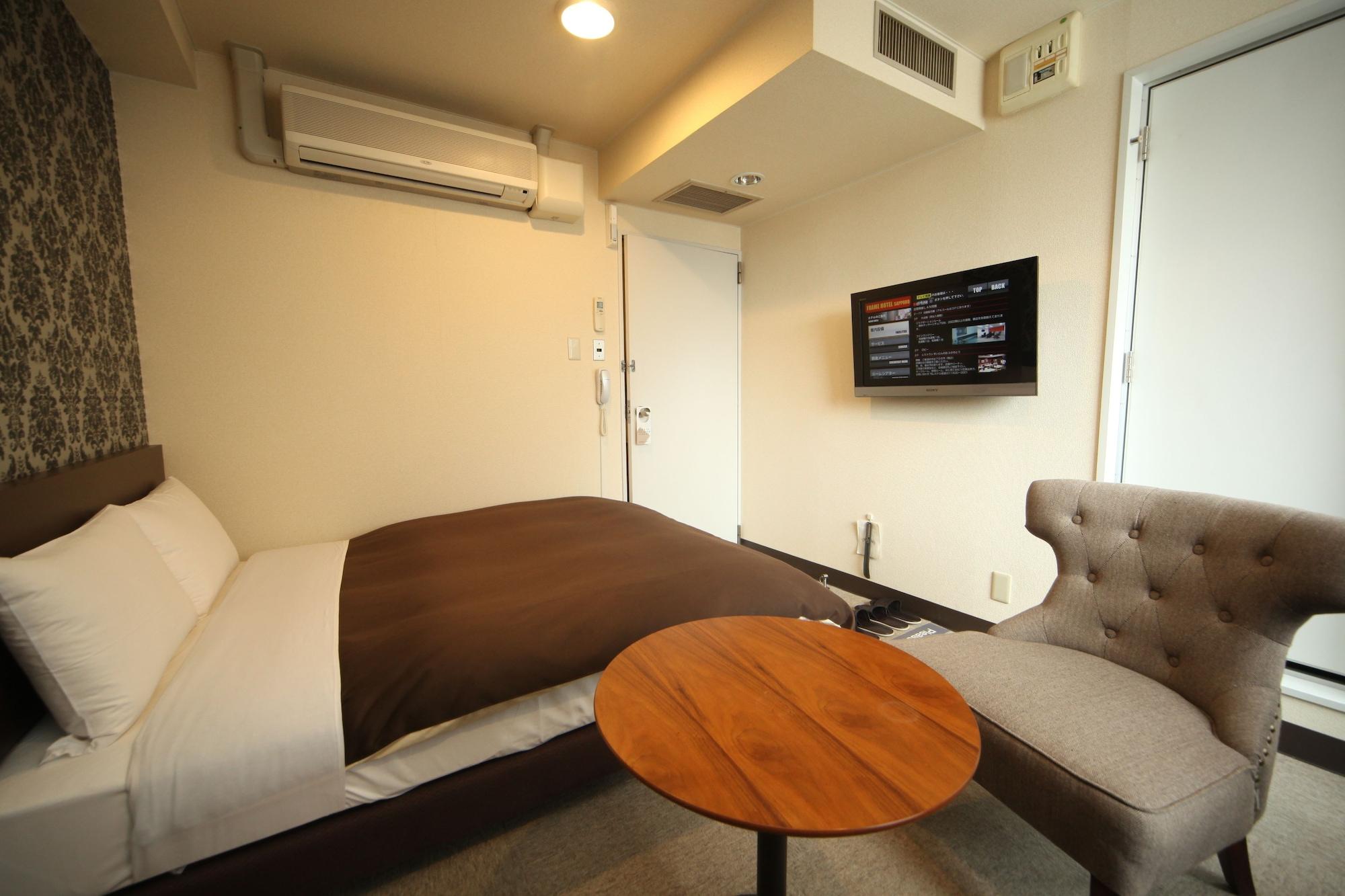 Frame Hotel Sapporo Esterno foto